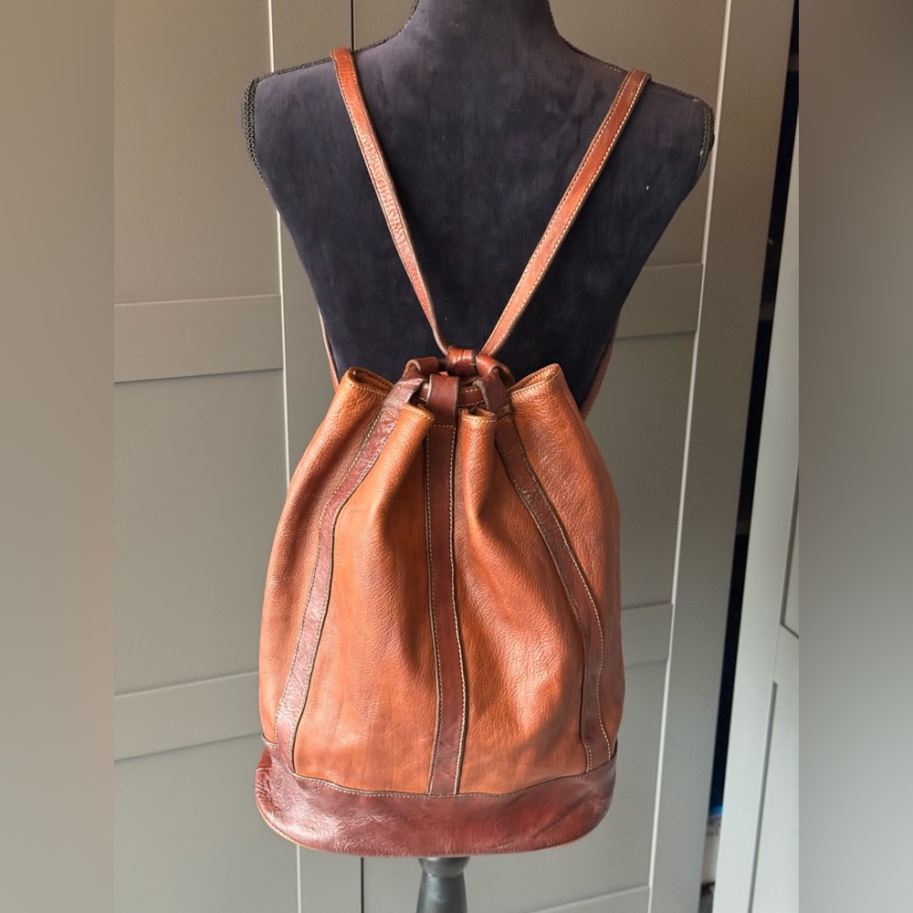 Sundance Cheval 2 tone leather vintage backpack/shoulder bag. First generation - Picture 7 of 16